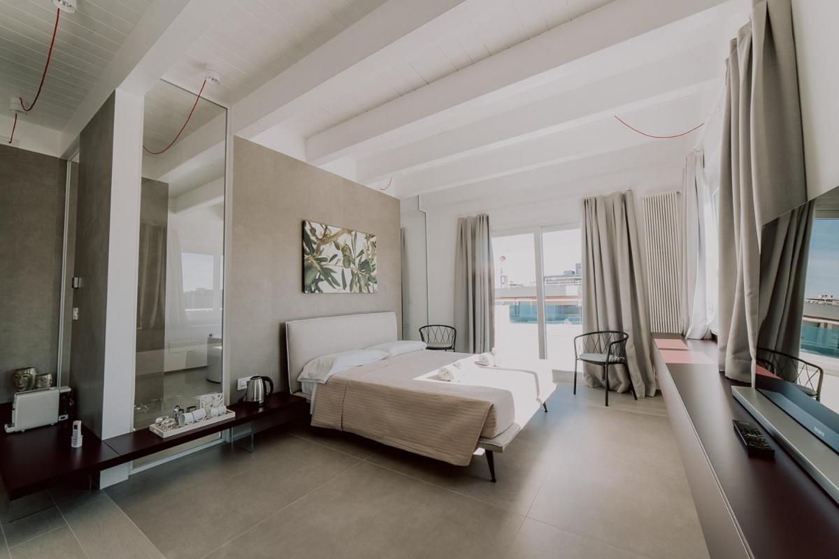 Suite Donna Edwige By Monholiday Monopoli Ngoại thất bức ảnh